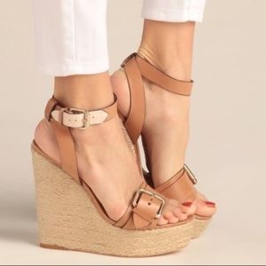 Pour La Victoire Jacklyn Wedge Sandals Tan